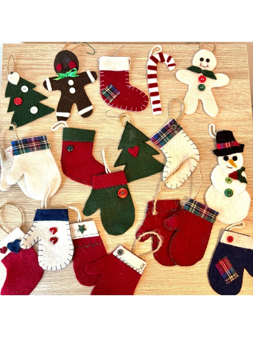 29 Handmade Felt Christmas Ornaments Vintage Style Holiday Decor Lot